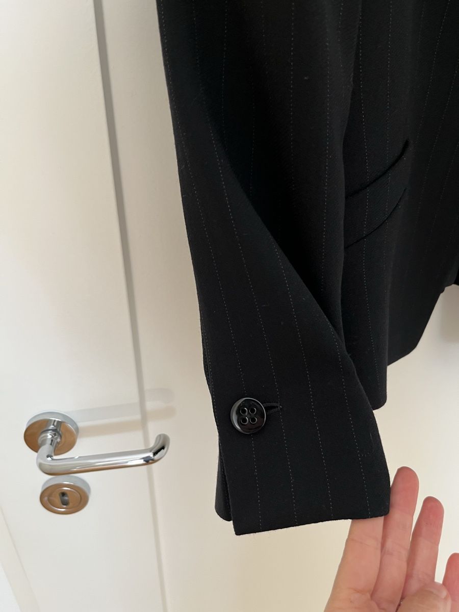 Armani Completi & Tailleur: Anzug Armani S/M – Usato da Freienbach venduto da alile 4