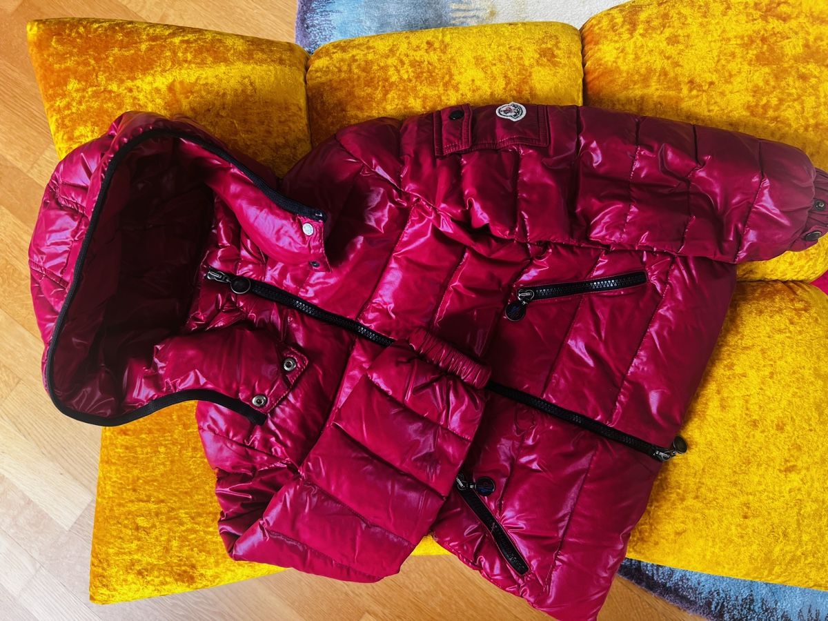 Moncler Giacche & Cappotti: Übergangsjacke Moncler, 116 cm – Usato da Zumikon venduto da DamenFashionShop 5