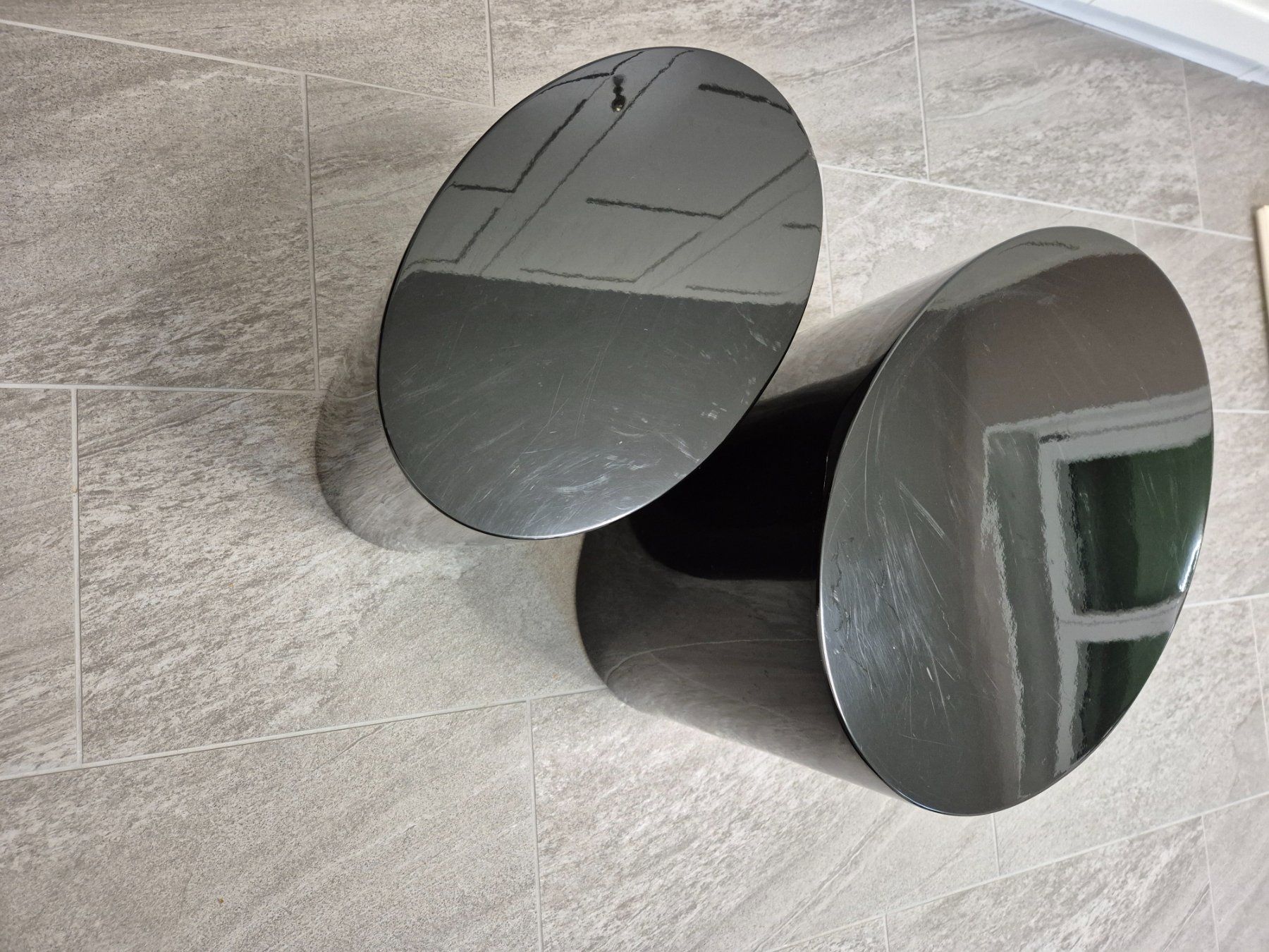 Tavoli: Beistelltisch – Usato da Holderbank SO venduto da 2ndfriday_ 2