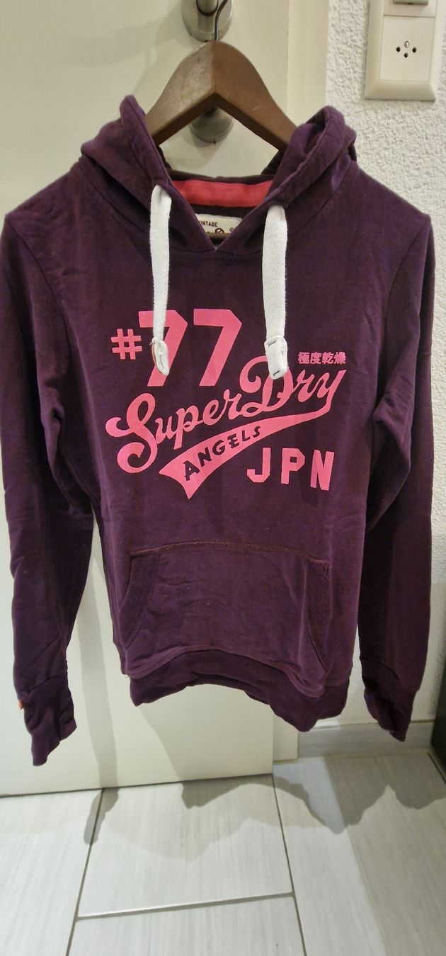 Superdry Pullover & Sweatshirts: Superdry Pullover – Neu (gemäss Beschreibung) aus Oftringen von bin_2wk8