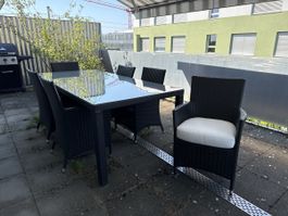 Gartentisch mit 6 Stühlen Polyrattan Glasplatte guter Zustan