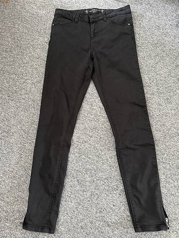 Jeans: Zebra Jeans Damen Gr. S – Usato da Arnegg venduto da lar_v5qm