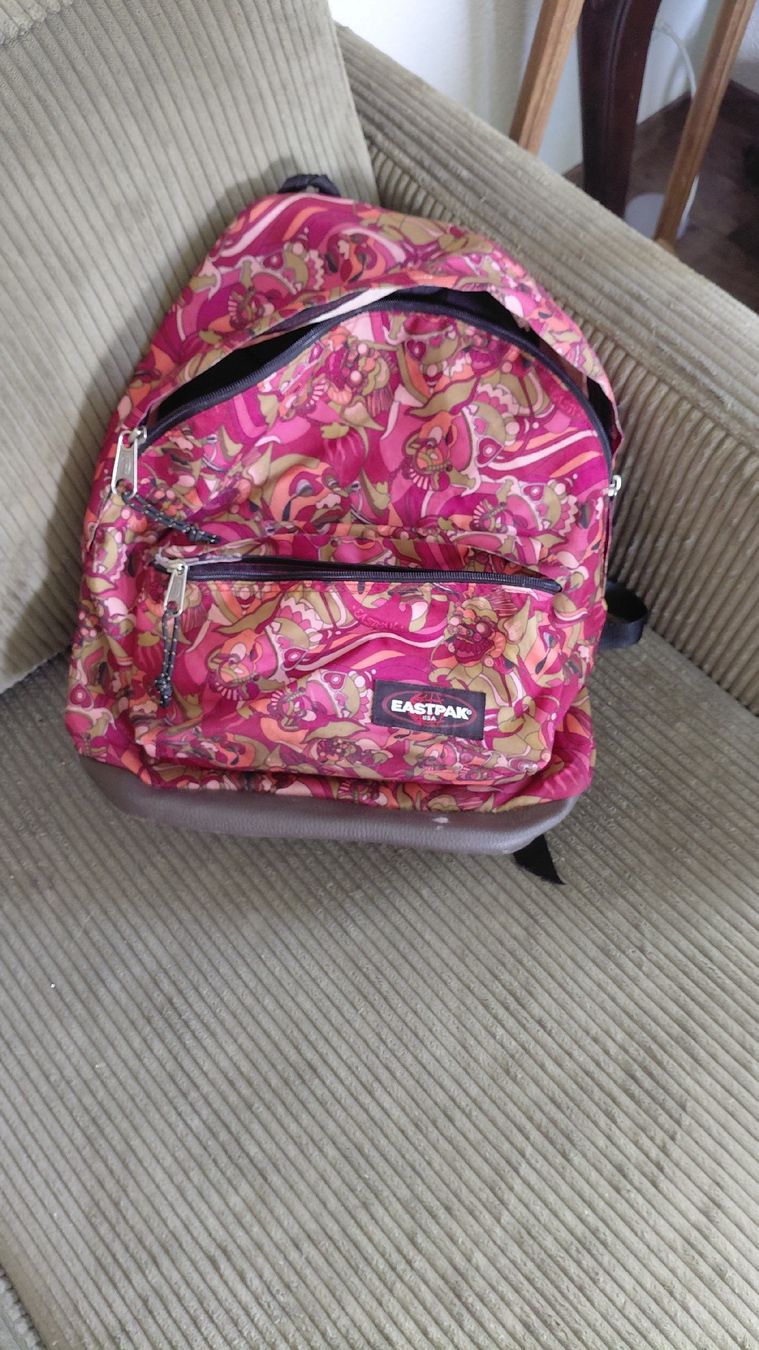 Rucksäcke: sac a dos eastpak – Gebraucht aus Pringy von mar_5tcq