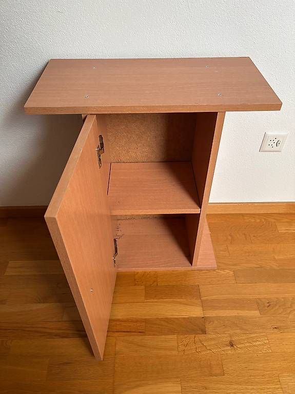 Aquarium: Aquariumständer / Unterschrank – D'occasion à Othmarsingen par bla_799z 1