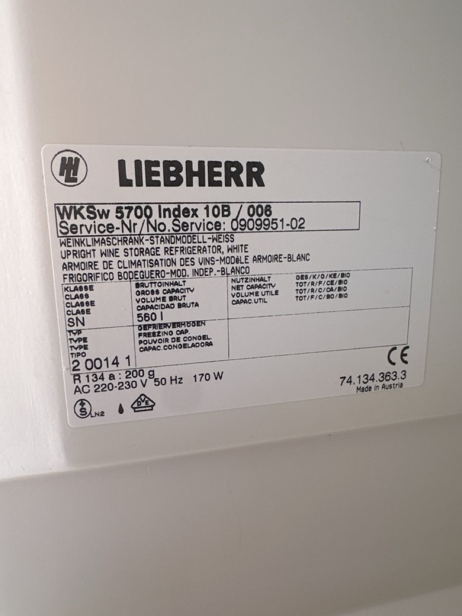 Liebherr Frigoriferi: Liebherr Wein Kühlschrank – Usato da Rapperswil SG venduto da kat_rw8q 5