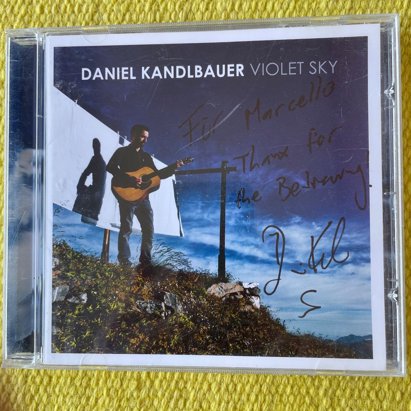 CDs: DANIELKANDLBAUER-MIT UNTERSCHRIFT VIOLET SKY – D'occasion à Rorschacherberg par CD-Roli