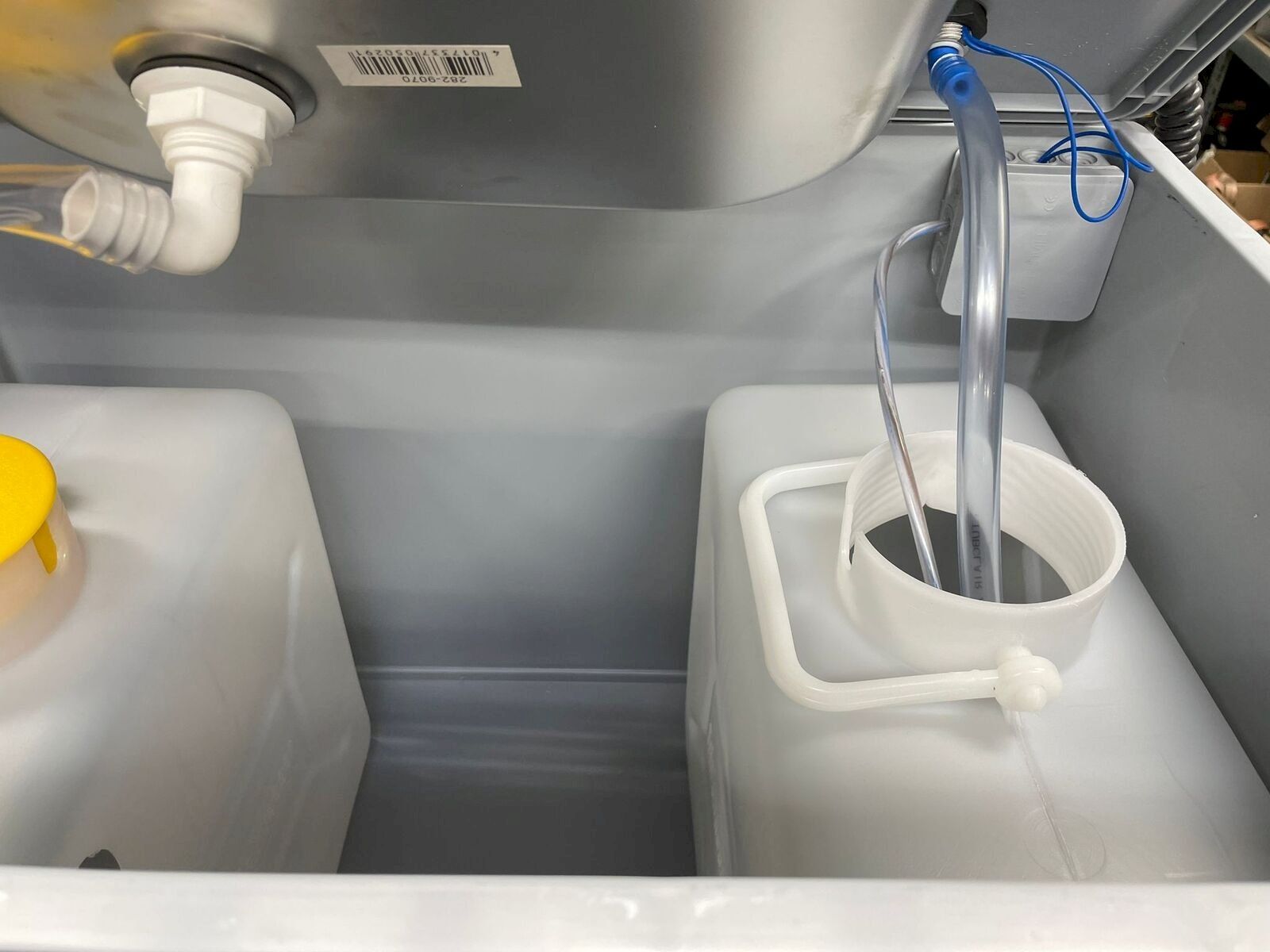 Veicoli da campeggio: 12V mobile Spüle in Eurobox – Nuovo e nell'imballaggio originale da Bottighofen venduto da zaap 1