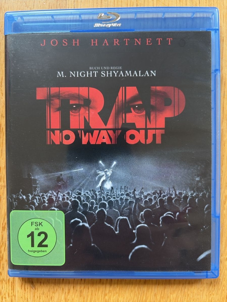 Tutti i DVDs: TRAP No Way Out BLU RAY – Usato da Biel/Bienne venduto da alexf444