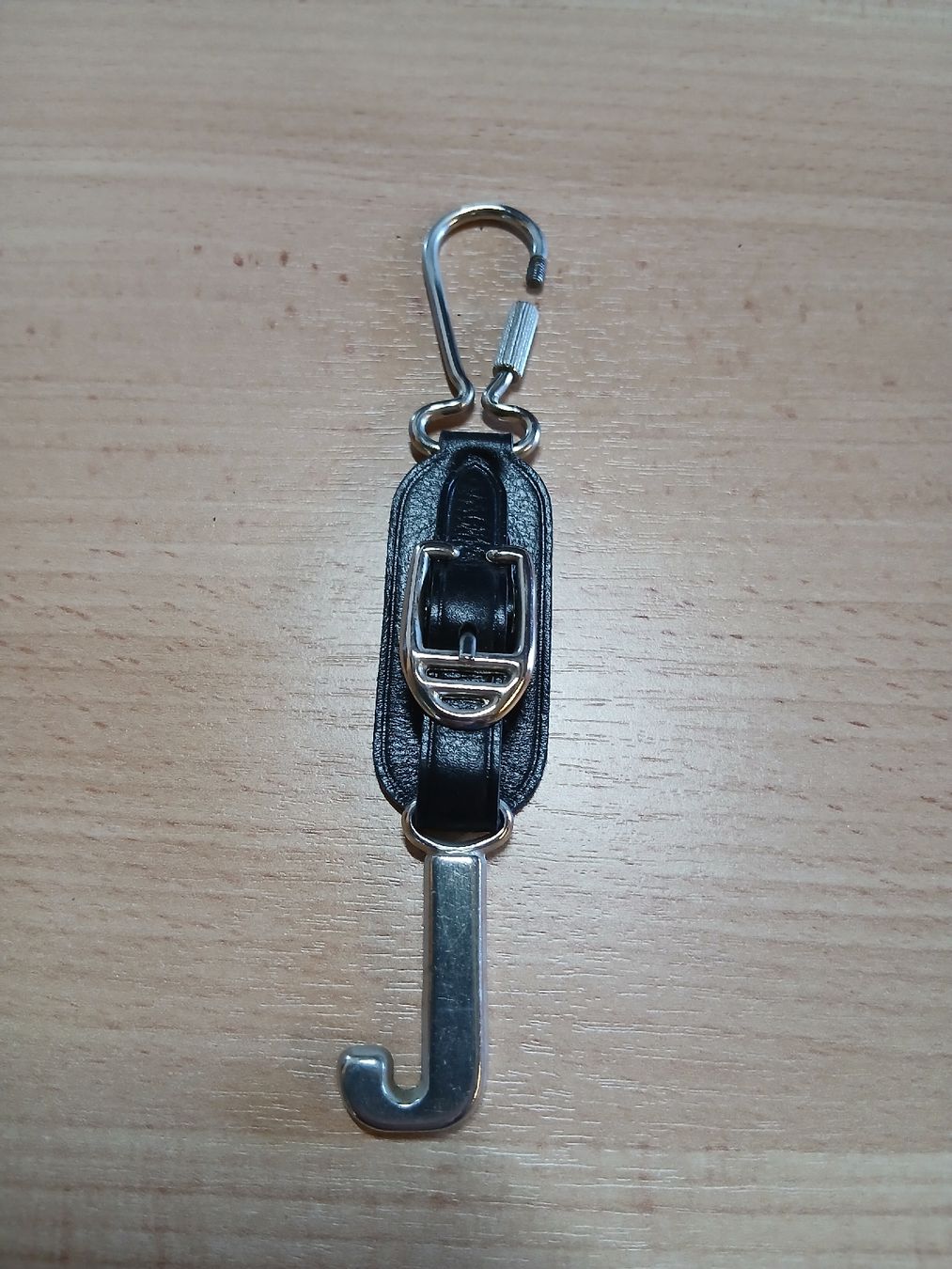 Schlüsselanhänger & - bänder: porte clé  – Neu und originalverpackt aus Vuadens von oiezo