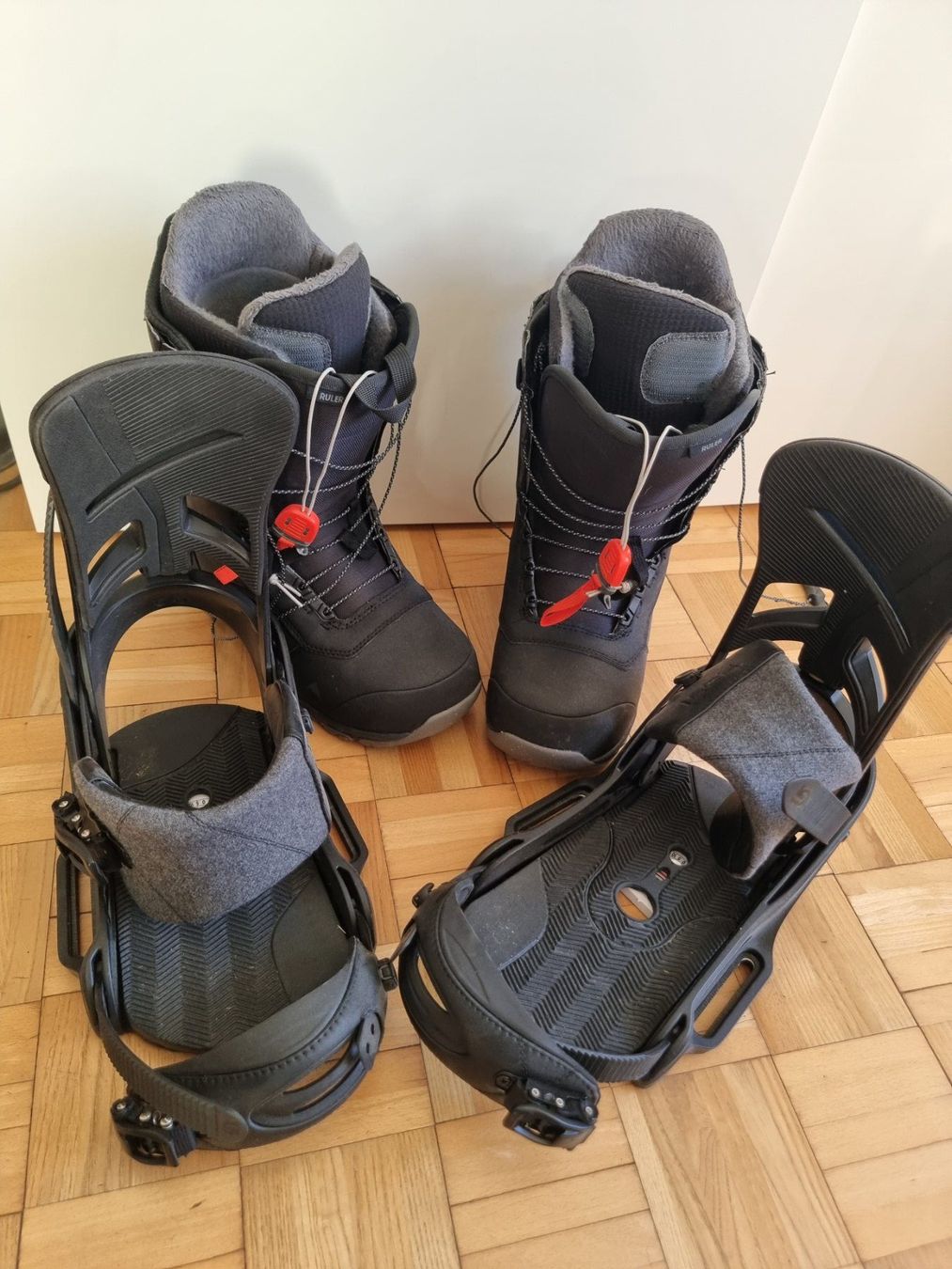 Burton Scarpe da uomo: Snowboard boots & fix BURTON – Usato da Lausanne venduto da mal_m98f