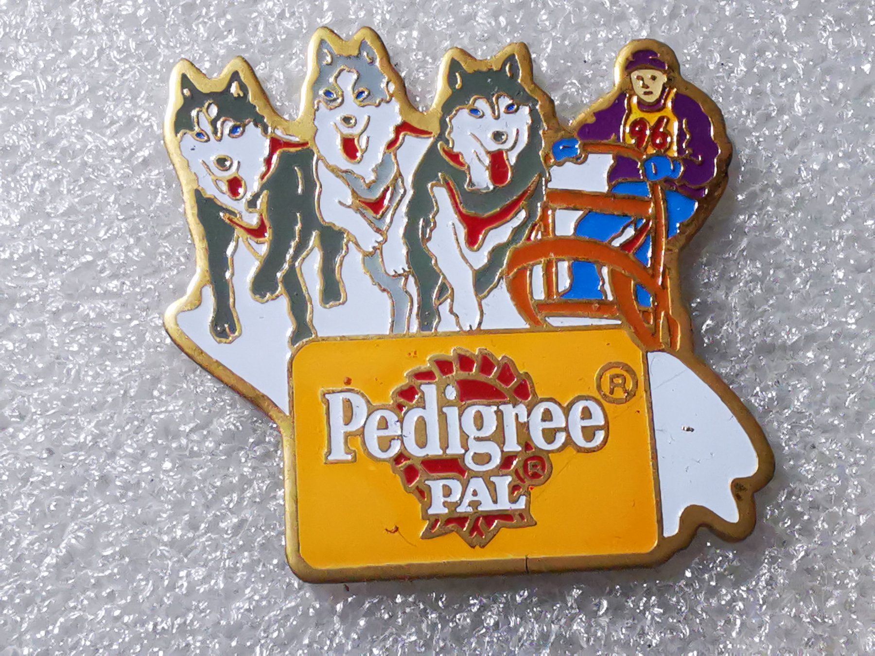 Placchette & Badge: Ansteckpin 135: Pedigree Pal – Usato da Oppligen venduto da Pin-Fall-Shop