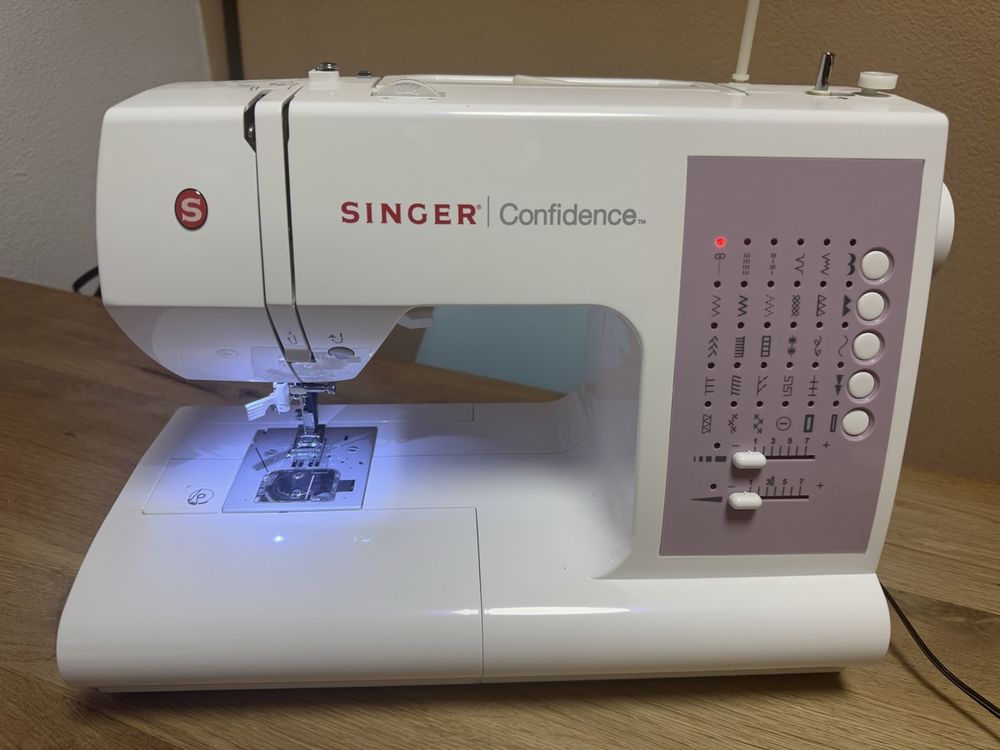 Singer Confidence 7463 Nähmaschine mit Zubehör | Kaufen auf Ricardo