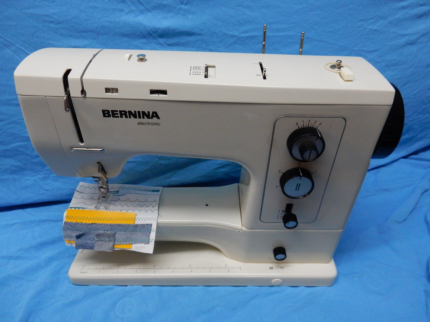 Bernina Nähmaschinen: Bernina 831    22126 – Gebraucht aus Watt von Mariposa49 1