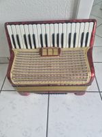 Hohner Concerto II Akkordeon – Vintage – rot – ungeprüft
