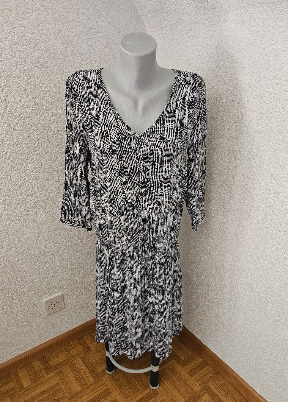 Tom Tailor Kleider: Chices Kleid von Tom Tailor Gr. 40 – Gebraucht aus Füllinsdorf von Sunnebliemli7 2