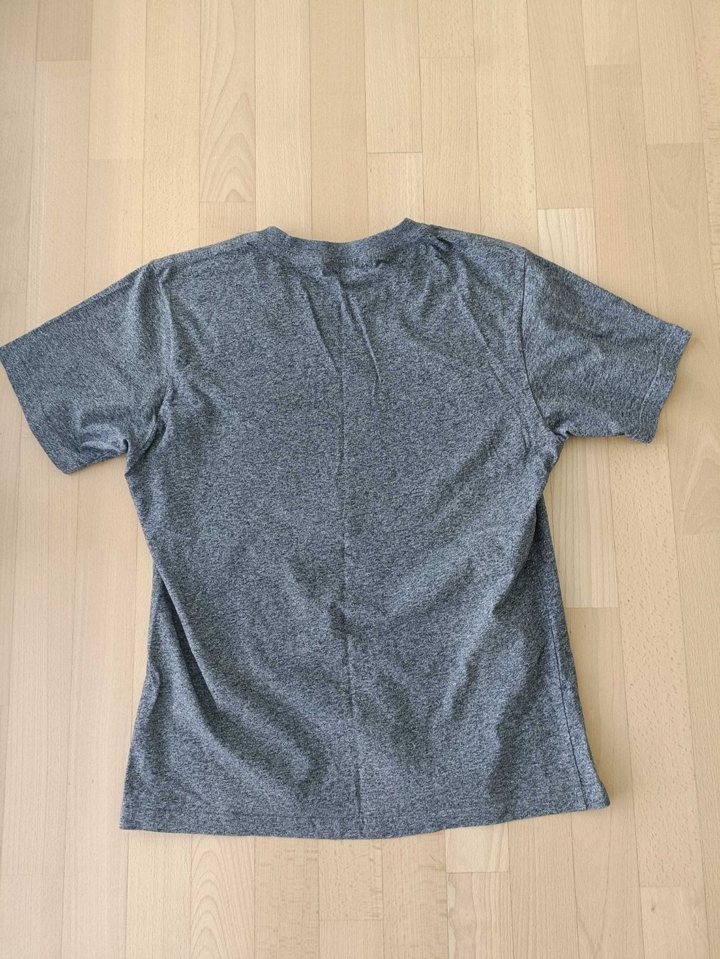 Kenzo T-shirt: Kenzo T-shirt - Gr L – Usato da Zumikon venduto da dwl_j987 1