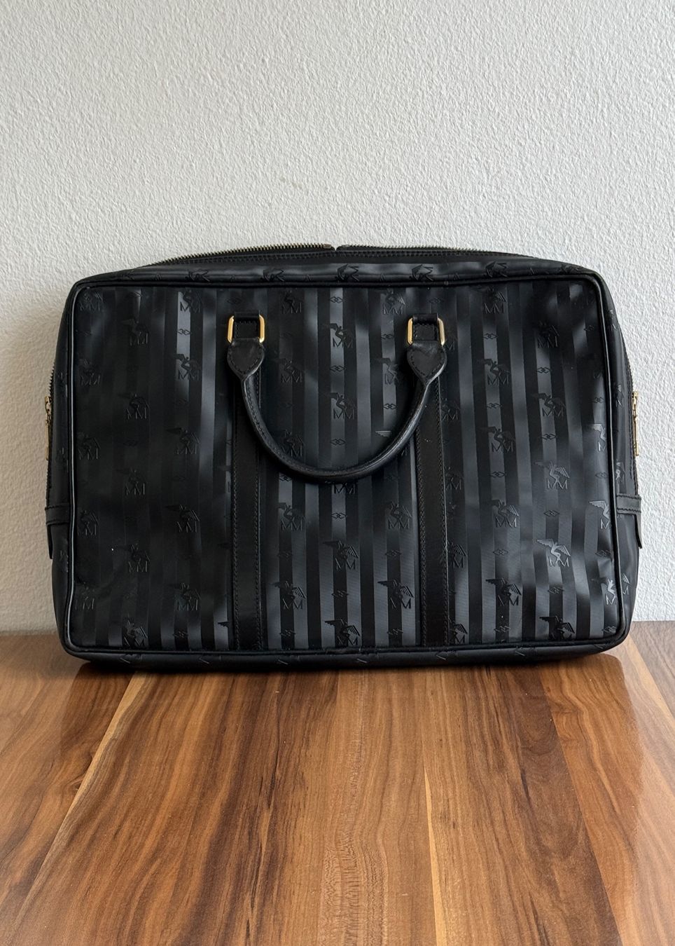 Maison Mollerus Valigie & Borse: Maison Mollerus Aktentasche / Laptoptasche Schwarz – Usato da Ostermundigen venduto da itsanoemithing 2