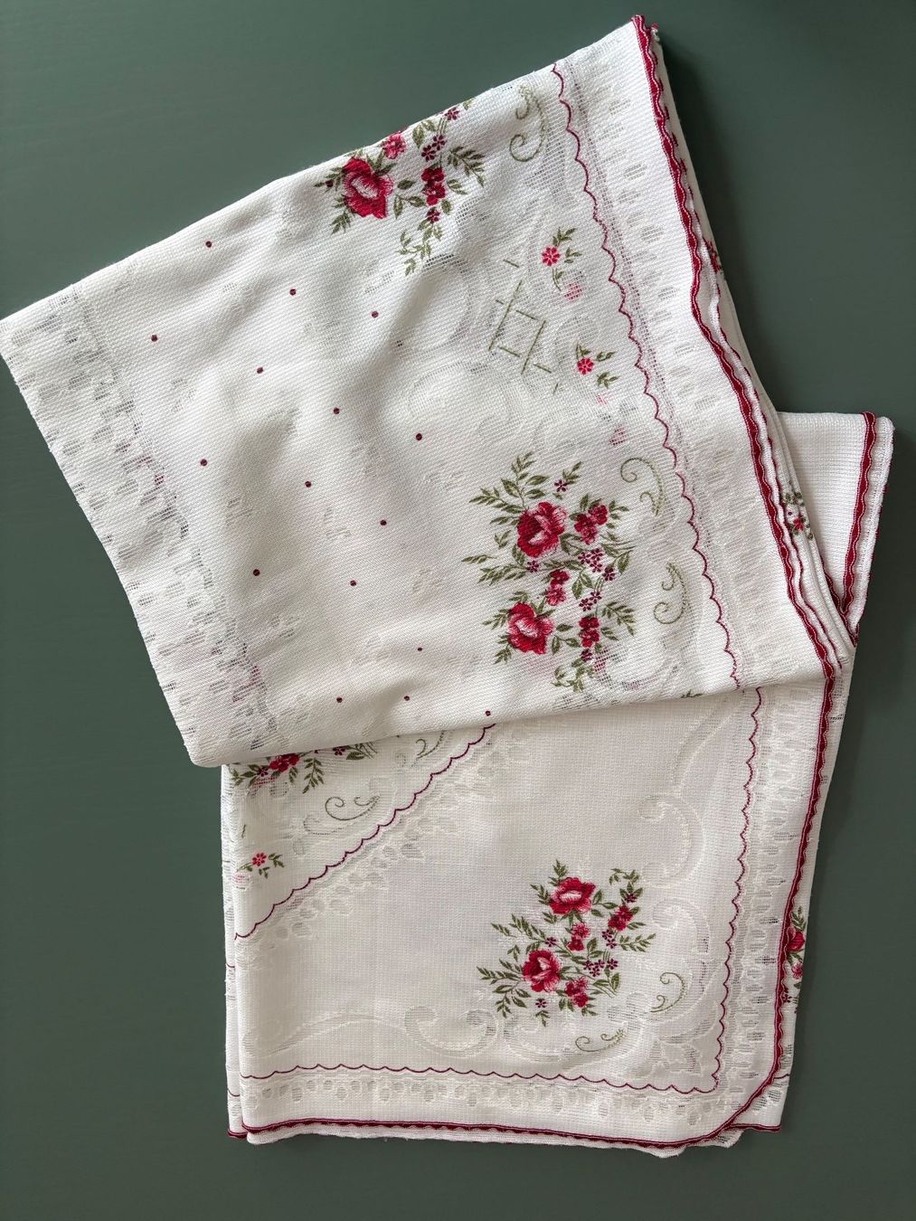 Altra biancheria da tavola: Tischdecke rechteckig 195 x 140 cm – Usato da Zürich venduto da jimmy_12