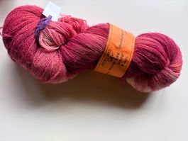 1Knäuel Handgefärbte Merino