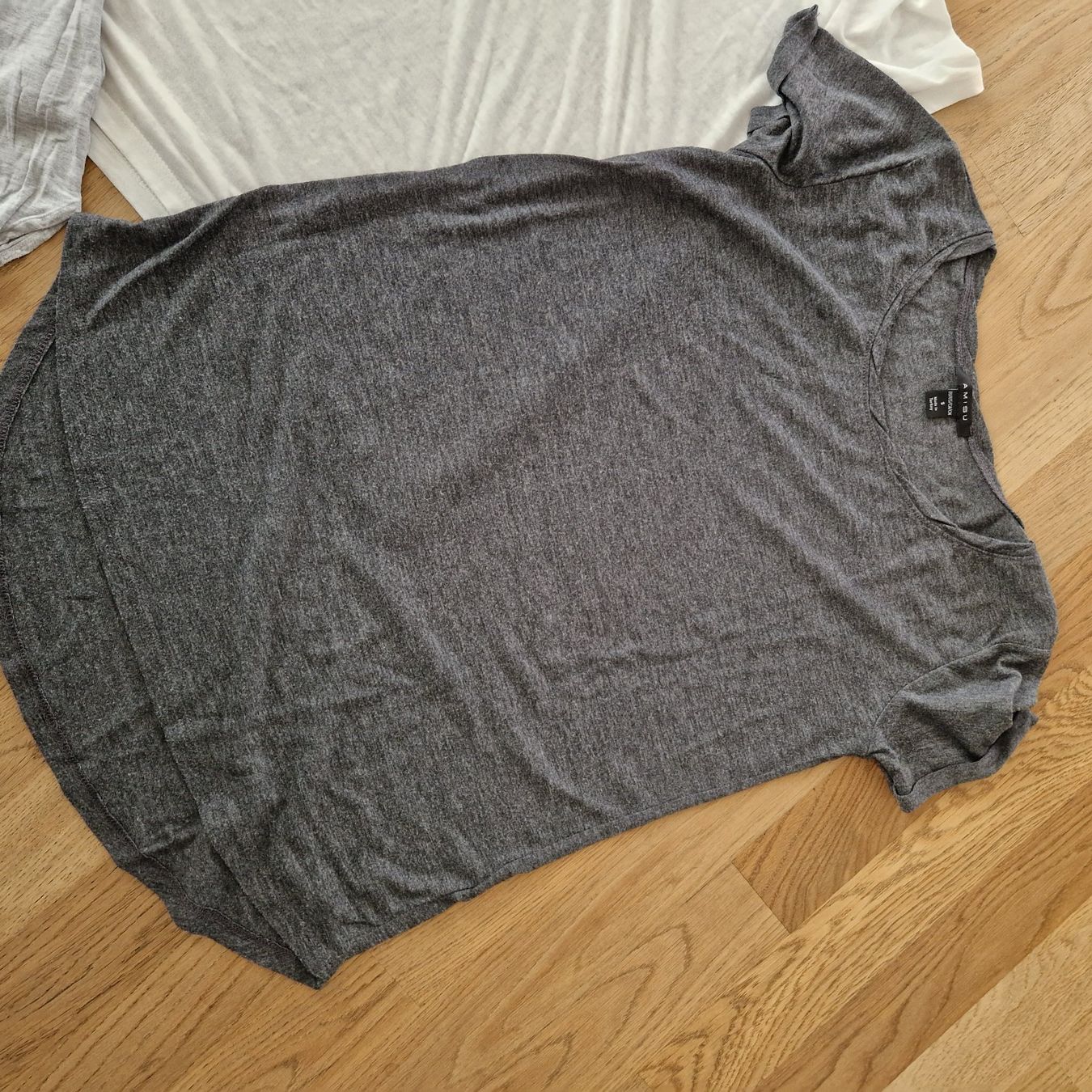 Lotti di vestiti: 4 Damen T-Shirts Gr. S – Usato da Nendeln venduto da Zopfie_ 2