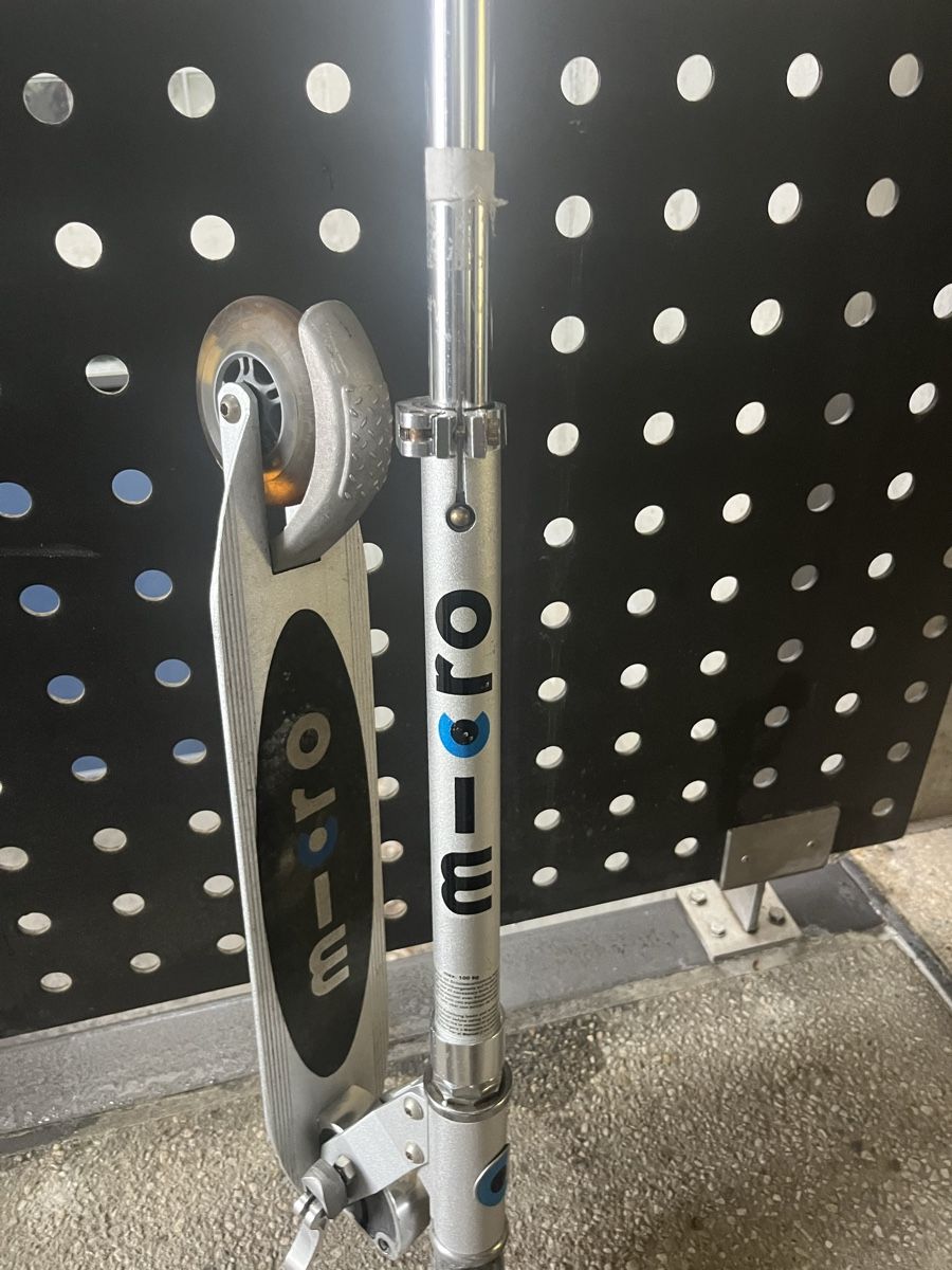 Micro Biciclette: Trottinette – Usato da Neuchâtel venduto da Ariane_vn00 1