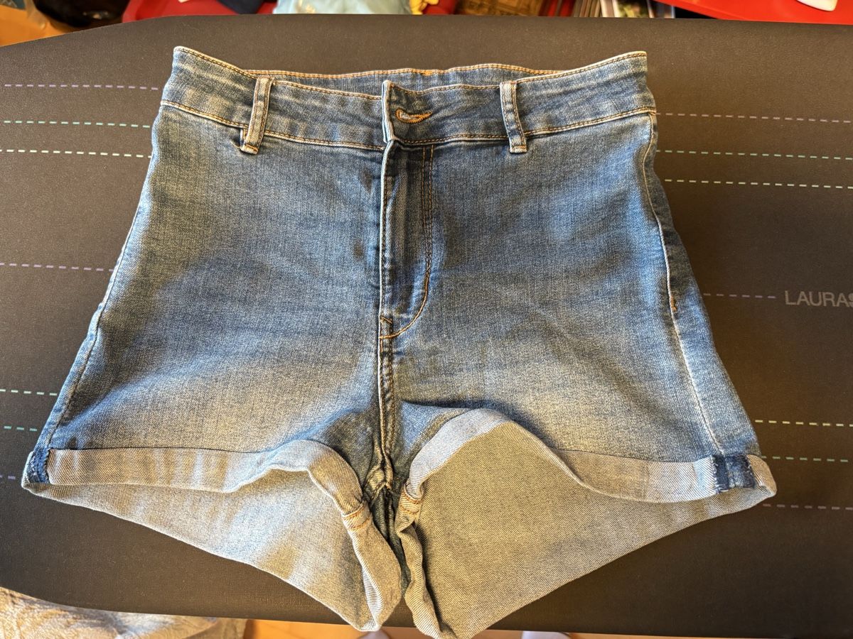 H&M Hosen: Kurze Hosen 38 blau – Gebraucht aus Kesswil von Branca-01 2