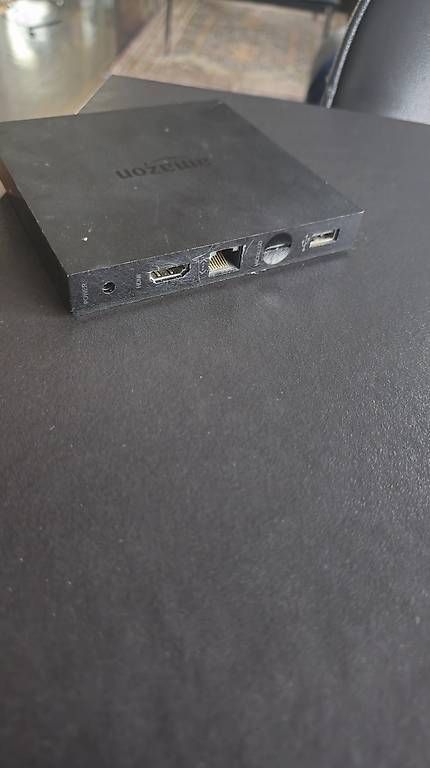 Audio- & Mediensysteme: Amazon Fire TV Box – Gebraucht aus Zürich von Tornadorey 1