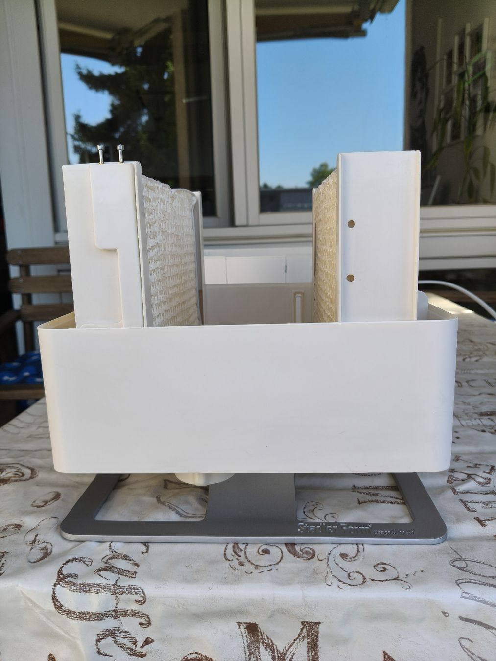 Stadler Form Umidificatori d'aria: Stadler Form Luftbefeuchter mit Ehterisches Öl möglich. – Nuovo (secondo la descrizione) da Seuzach venduto da bue_zcq5 8