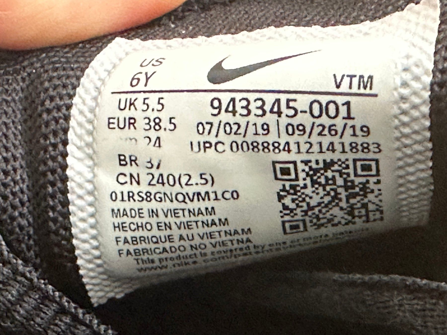 Nike Scarpe da uomo: Nike Air Max 270, Gr. 38.5 – Usato da Winterthur venduto da nelead 3