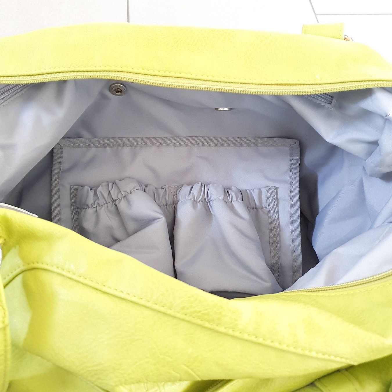 Lässig Kindertaschen: Lässig Wickeltasche hellgrün Kunstleder – Neu (gemäss Beschreibung) aus Untersiggenthal von Eulea 5