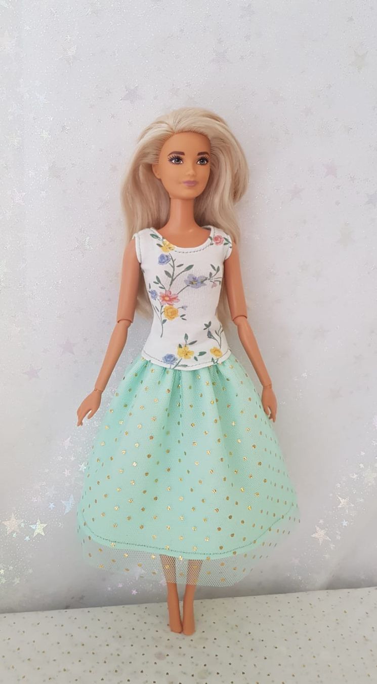 Poupées: Barbie Kleider – Neuf (Voir description) à Lachen SZ par Sakura4hime 1