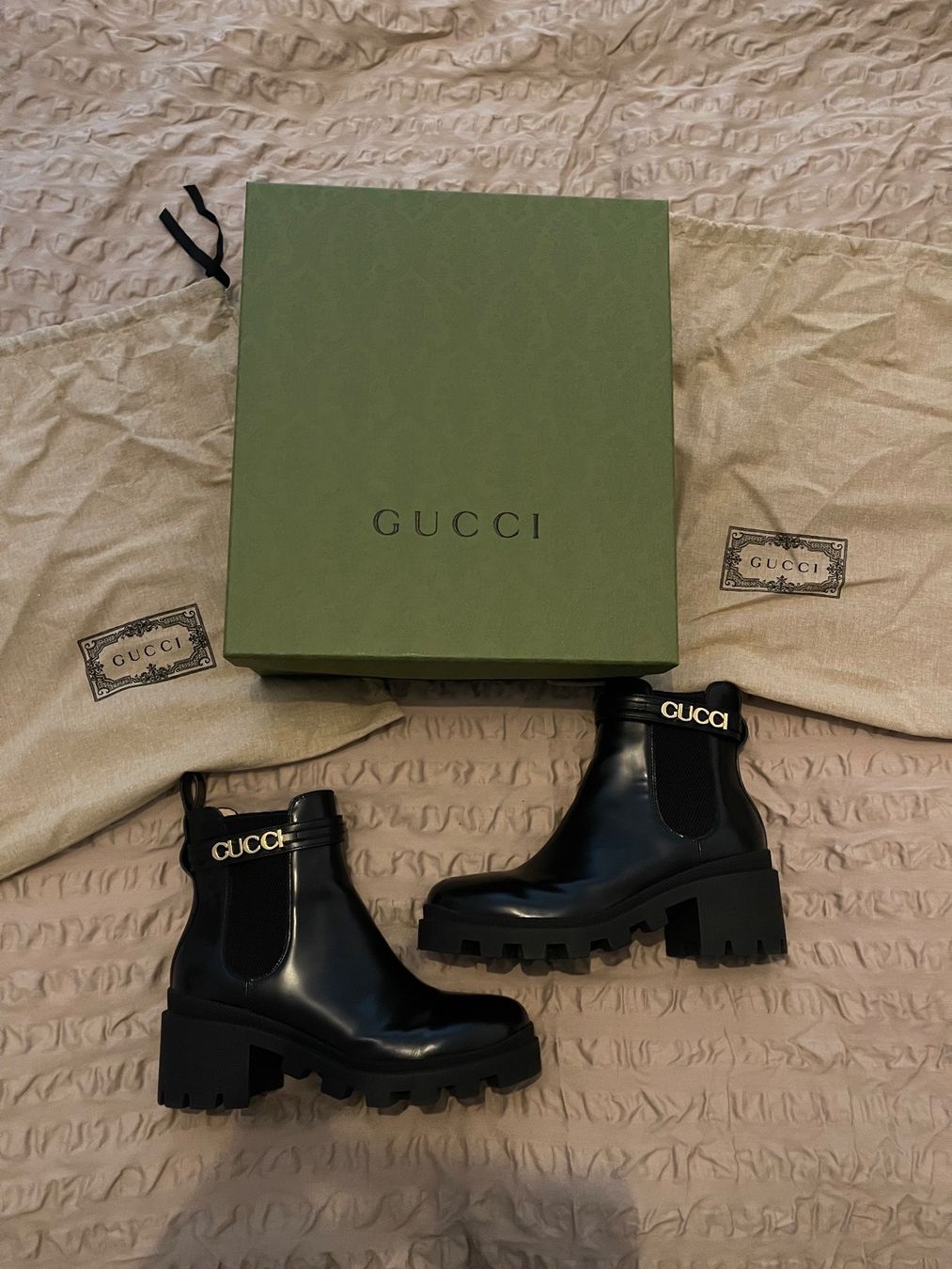 Gucci Chaussures femmes: GUCCI BOOTS – D'occasion à Lausen par ivanasko3 2