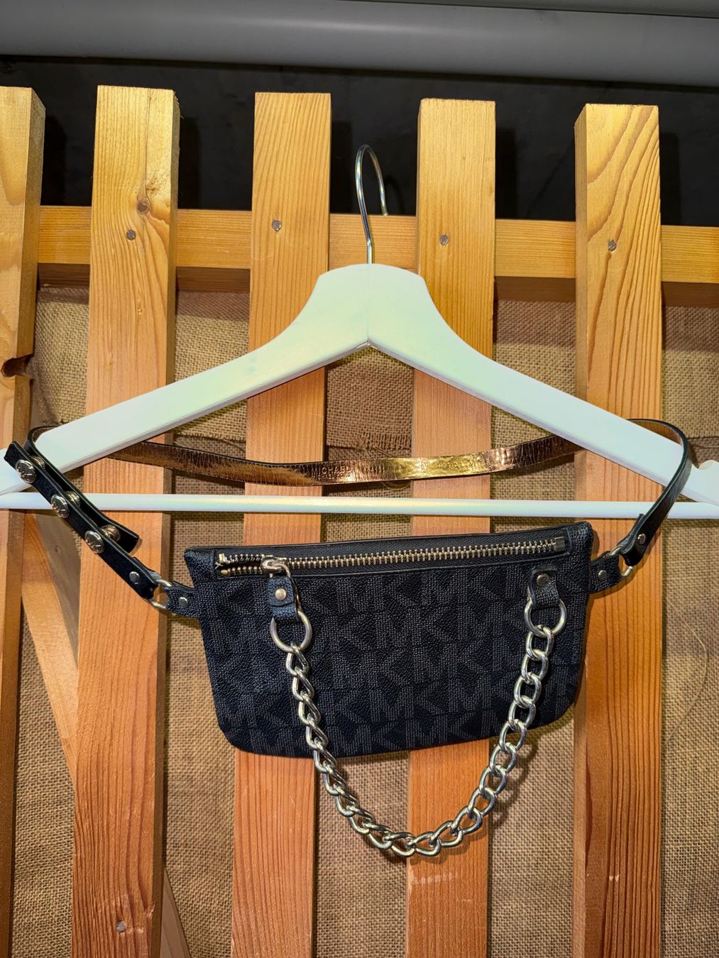 Michael Kors Borse da donna: 🔥Bauchtasche Michael Kors Monogram – Usato da Dottikon venduto da Celina16