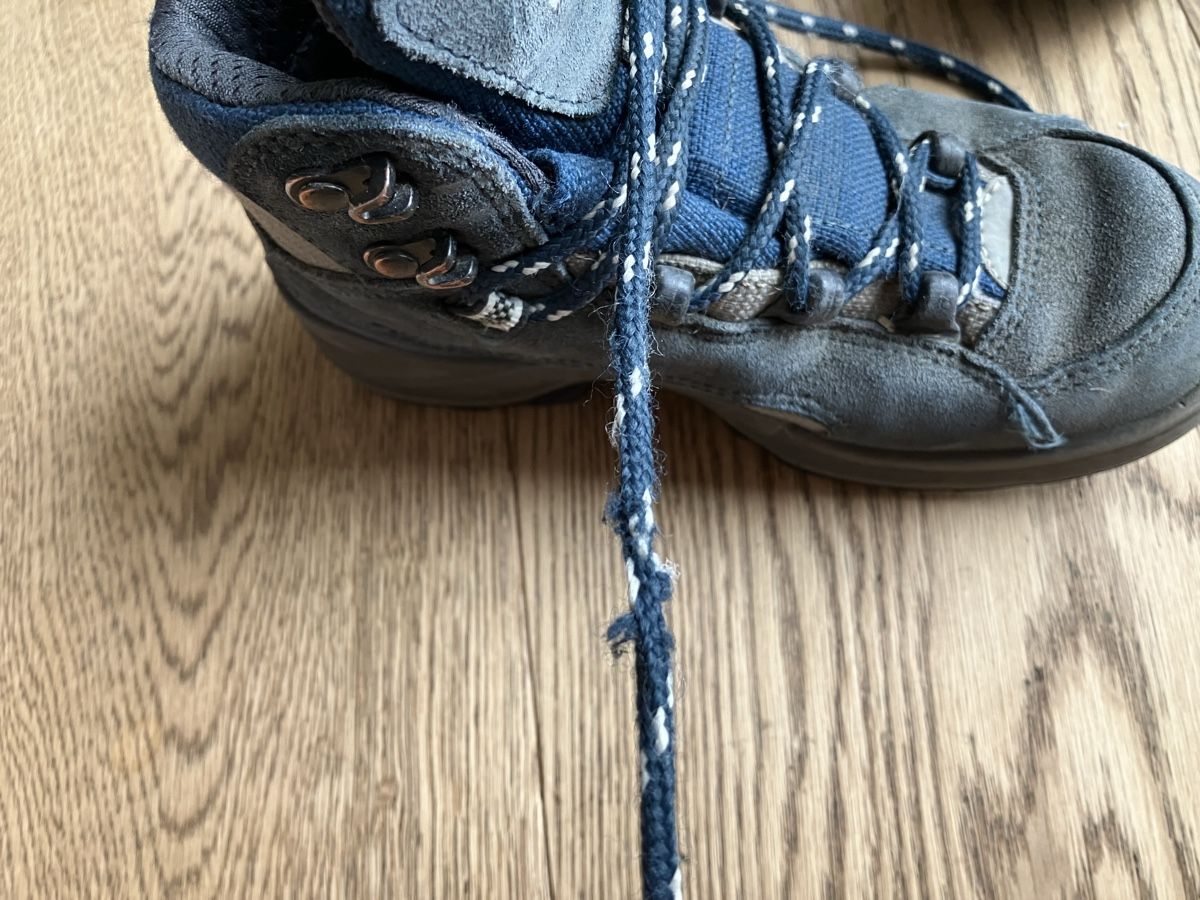 Lowa Chaussures garçon: Wanderschuhe Lowa 31 – D'occasion à Cham par Liliane78 6