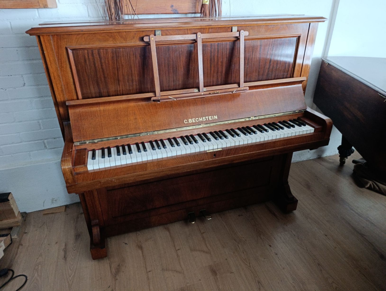 Strumenti musicali: Klavier Bechstein – Usato da Küttigen venduto da PianoSarbach