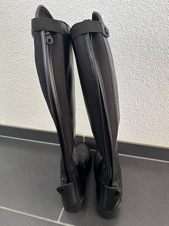 Scarpe da donna: Schnürstiefel Grösse 36 – Usato da Utzigen venduto da jersy13 2