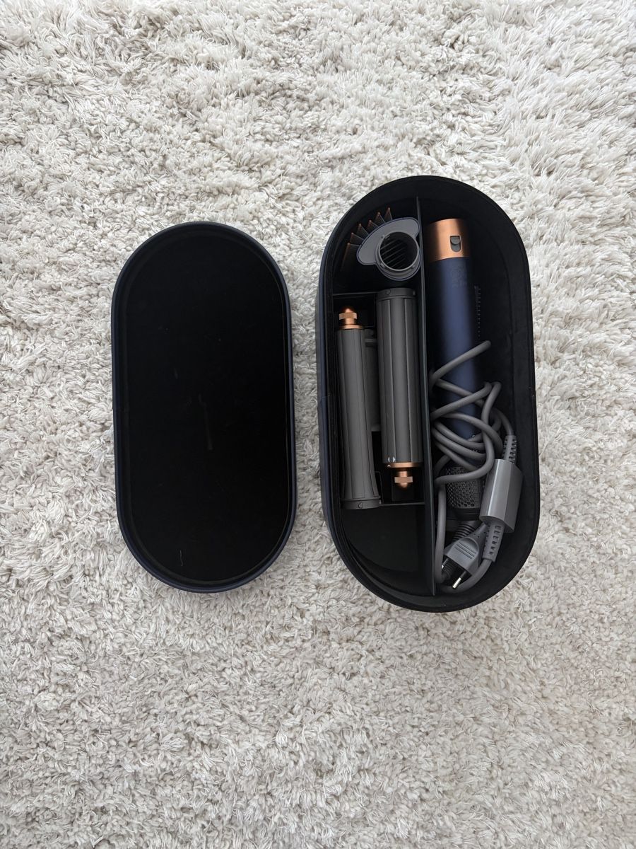 Dyson Asciugacapelli: Dyson Airwrap Complete – Fast neu – Nuovo (secondo la descrizione) da Uznach venduto da Starnekita 1