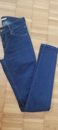 Levi's 710 Super Skinny Damen Jeans, Grösse 26/32 