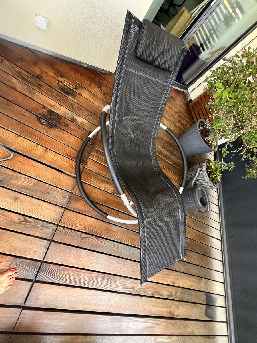 Chaises longues: Sonnenliege Schaukelstuhl anthrazit – D'occasion à Steinhausen par Cilou1 1