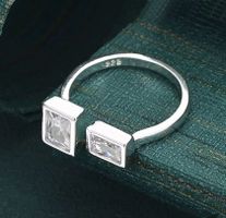 Offener Ring mit funkelndem Zirkonia 925 versilbert