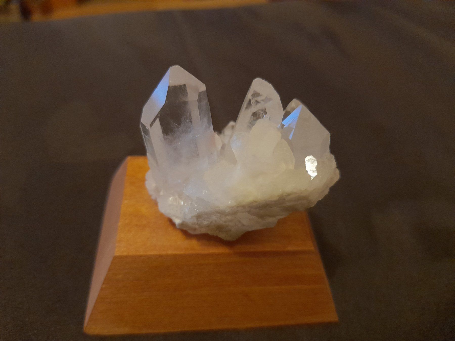 Minerali & Pietre curative: Kleiner Bergkristall – Usato da Lustmühle venduto da chevi03