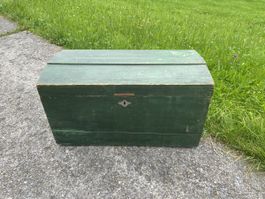 Holzkoffer