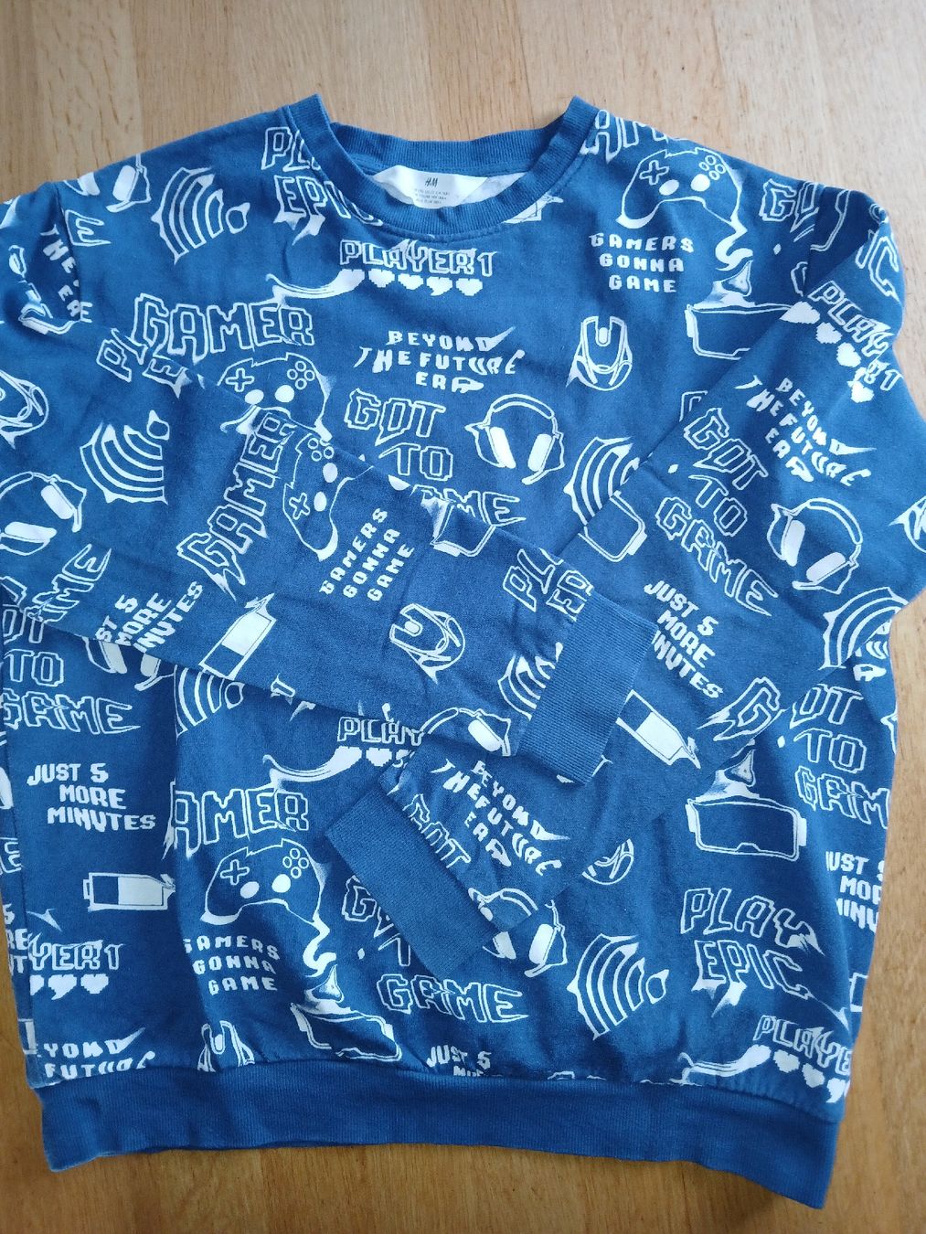 H&M Maglioni & Felpe: pullover h u m 170 – Usato da recherswil venduto da papamoll71
