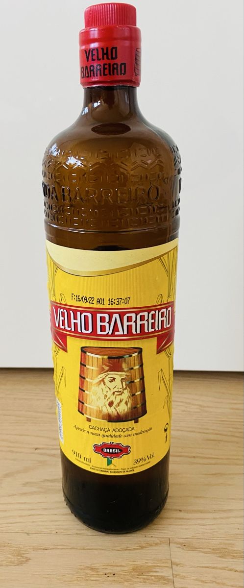 Bevande alcoliche: CAIPIRINHA Cachaça Velho Barreiro litro – Usato da Malters venduto da Kuettel1
