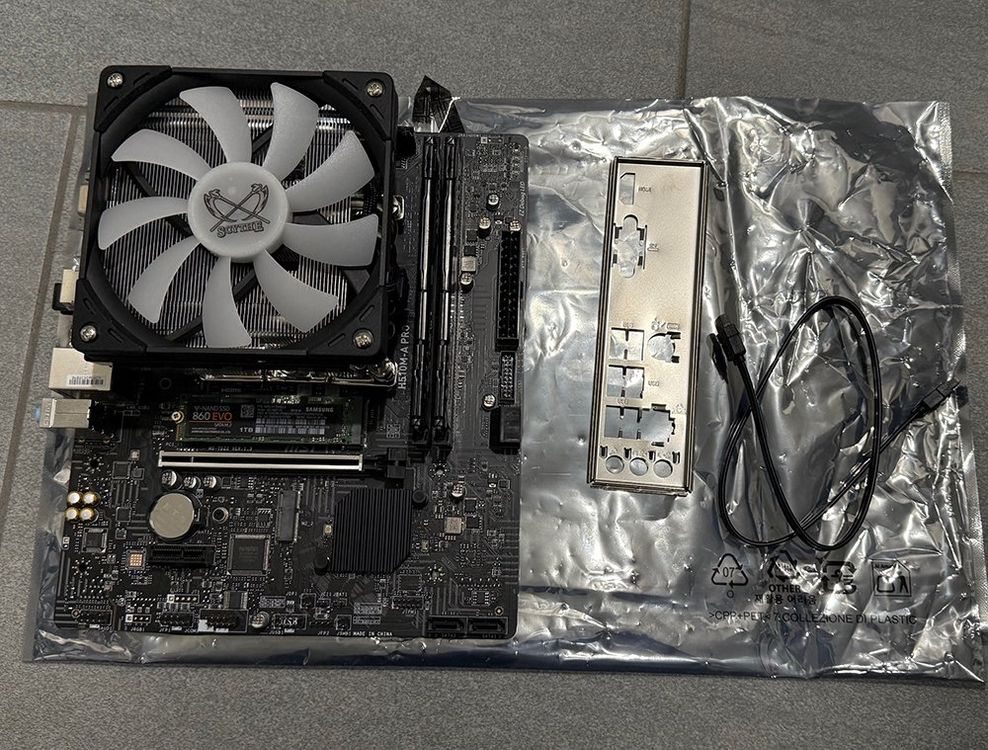 CPU, RAM, Mainboard, 1TB SSD m.2. SET + Win 11 Home (Gebraucht) in ...