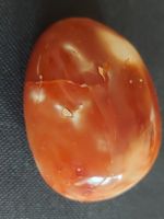 Karneol mit einer Geode
