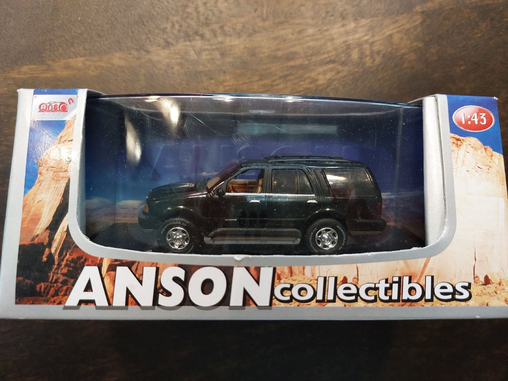 Modellini d'auto: Anson Collectibles Navigator – Nuovo e nell'imballaggio originale da Effretikon venduto da swobdo