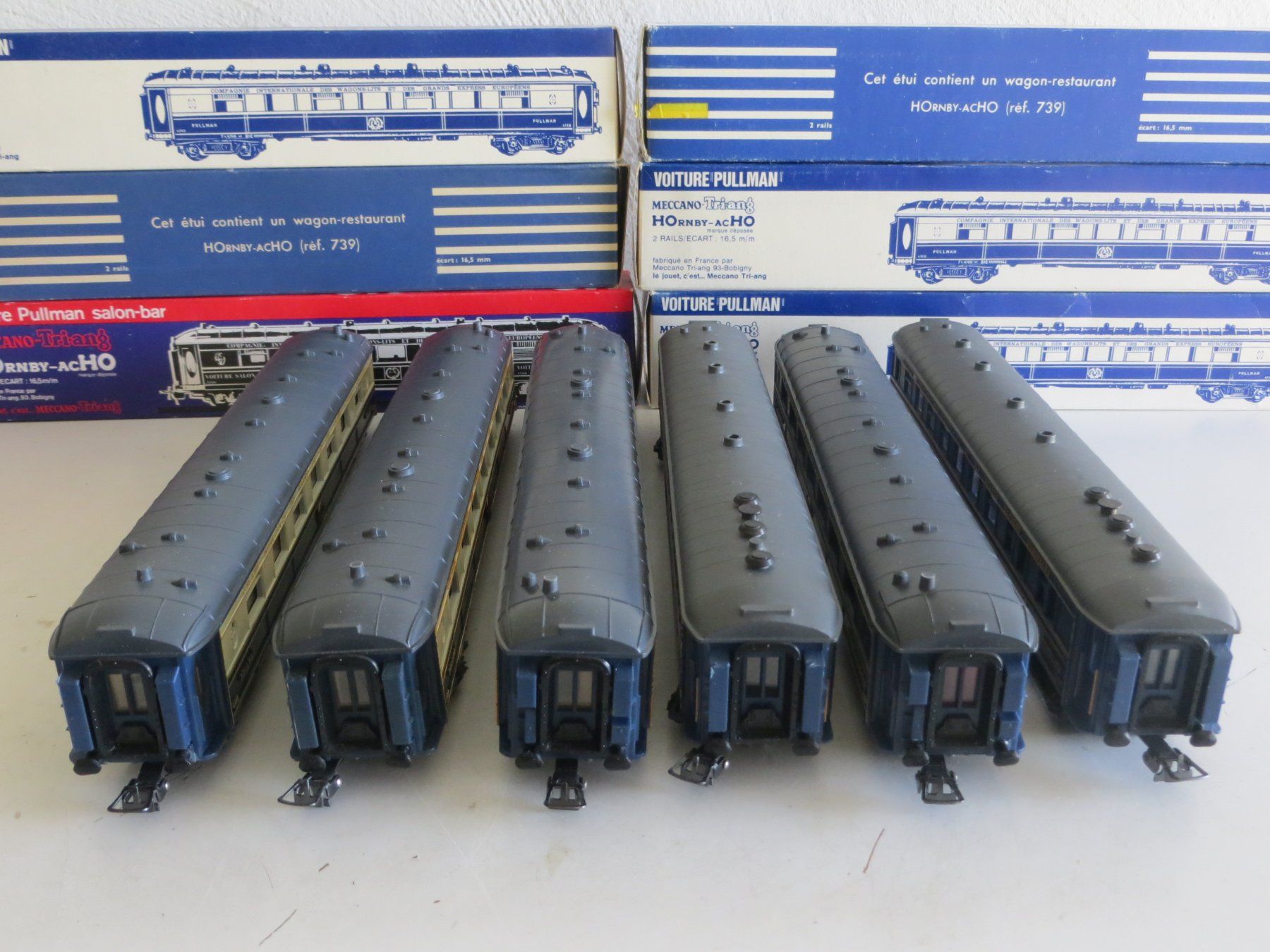 Hornby Modellini di ferrovie: Hornby-Acho H0: Set mit 6 CIWL-Pullmanwagen, in OVP – Usato da St.Gallen venduto da gnumolo 6