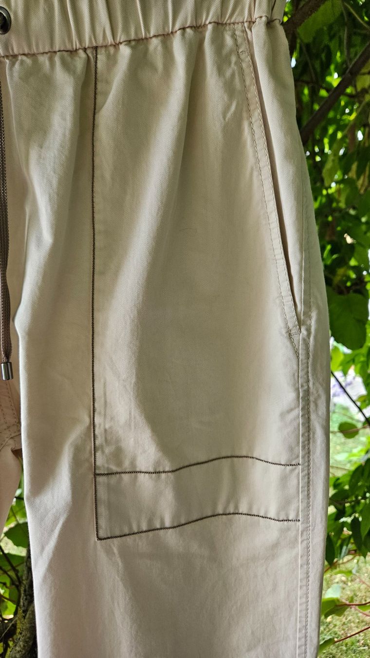 Brunello Cucinelli Pantaloni: Damenhose Brunello Cucinelli – Usato da Boniswil venduto da insideBoutique 2