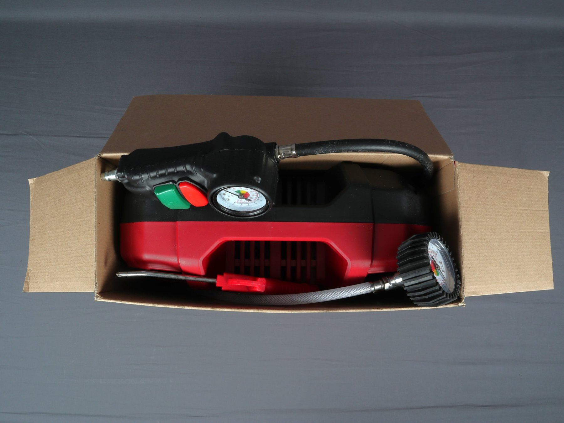 Einhell Compresseurs: EINHELL Kompressor TC-AC 190/8 Kit – D'occasion à Steinen par Restwert_Steinen 7